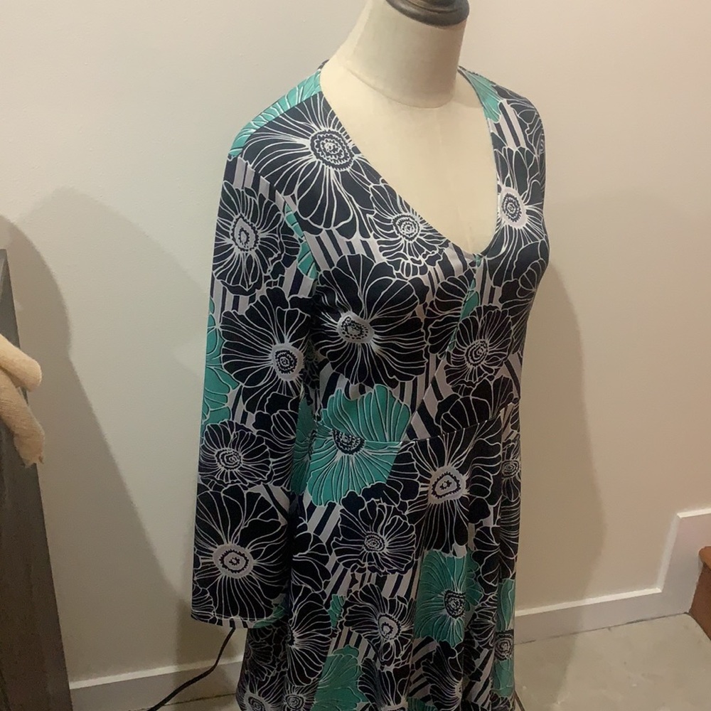 Signature Collection - Picture 5 of 15